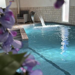 Hotel Calme Des Pins & Spa